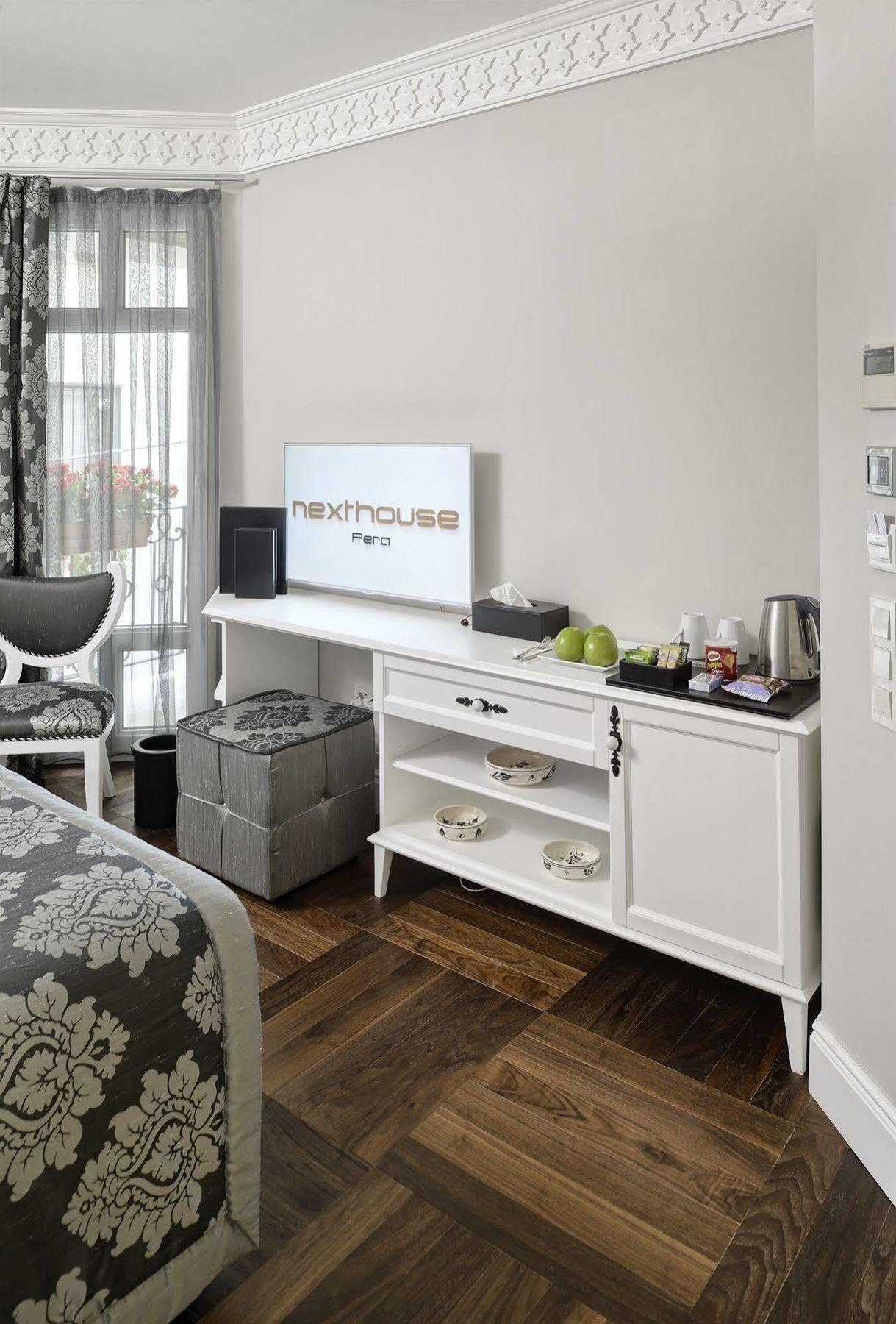 Nexthouse Pera Hotel (Adults Only) Istanbul Ngoại thất bức ảnh